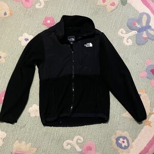 The North Face Womens Black Fleece Jacket
